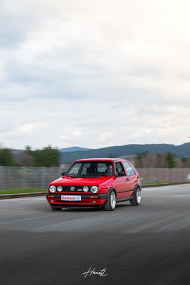 Der Garage55 Golf GTI auf der Straße
